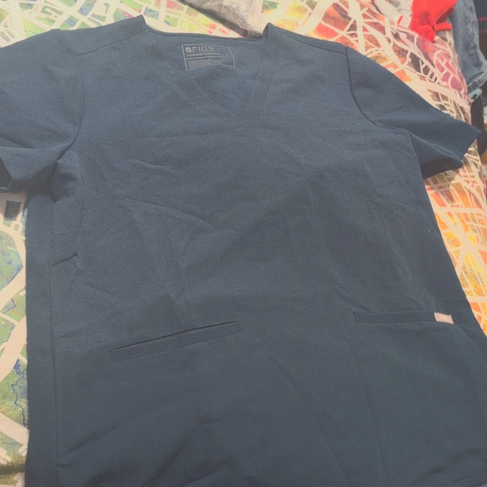 New no tags figs scrub top